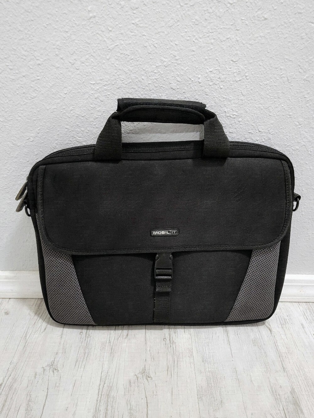Mobil IT Slim Laptop Bag Briefcase (Fits Up to 17" Laptops) Black Gray Neoprene
